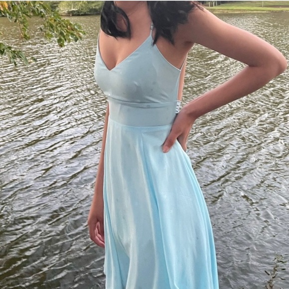 Lucy in the Sky Quinn Tie A-Line Dress - Picture 4 of 11